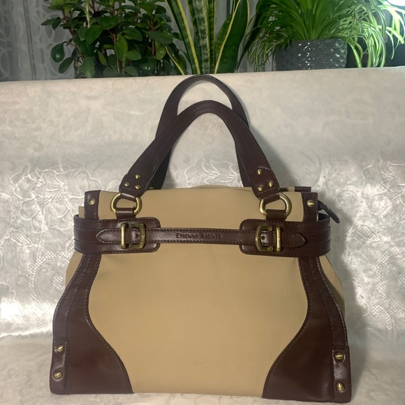 ETIENNE AIGNER Elegant Brown Shoulder Bag - Perfect Condition, Great Deal! - Picture 2 of 16